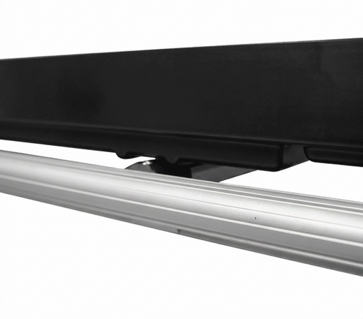 Slide-out trays & easy maintenance